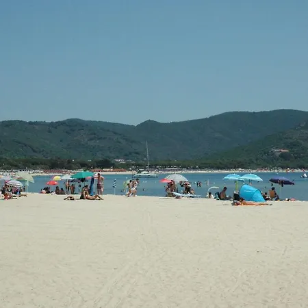 Bouganville 2 * Marina di Campo